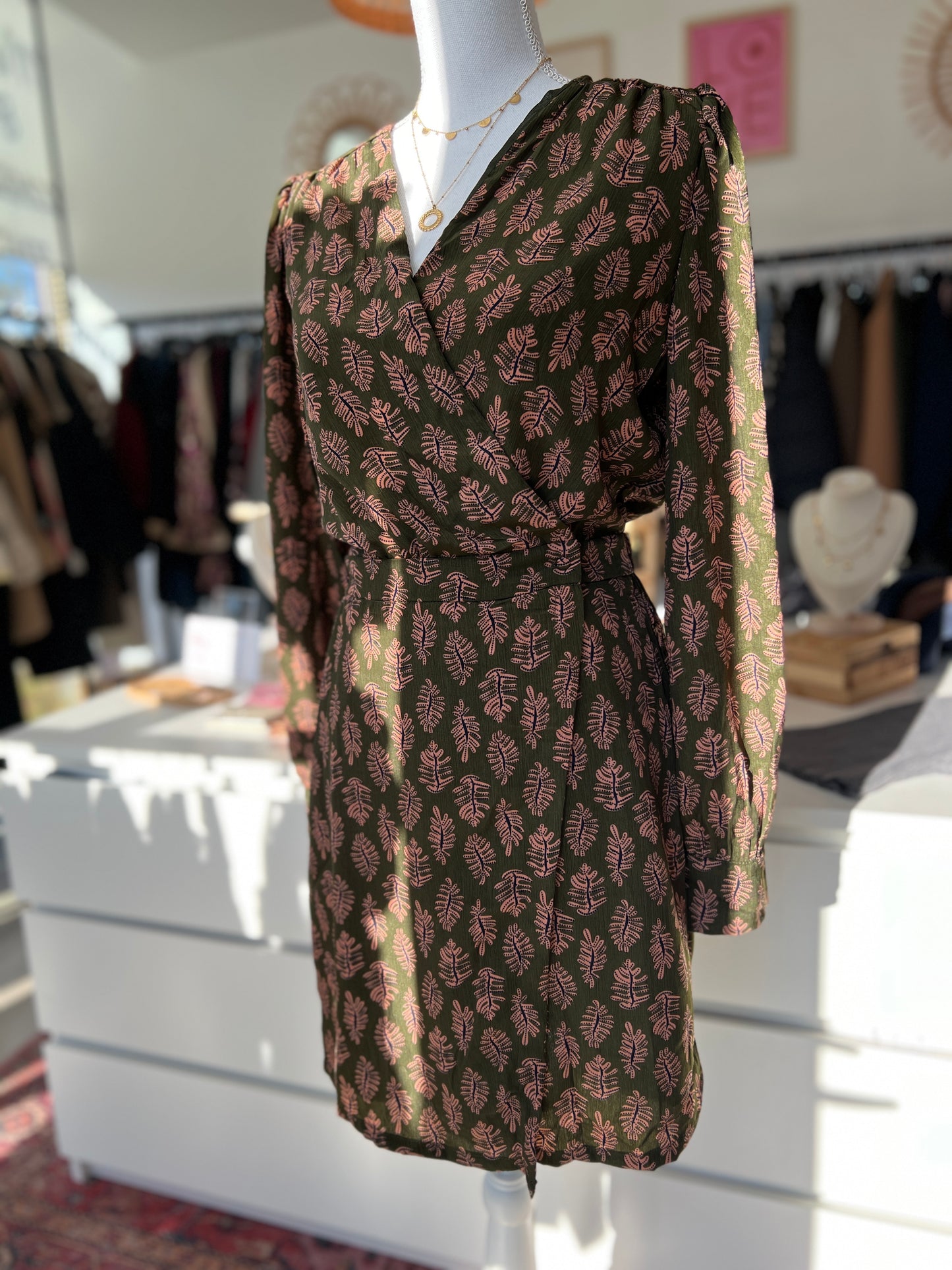 ROBE ROSE